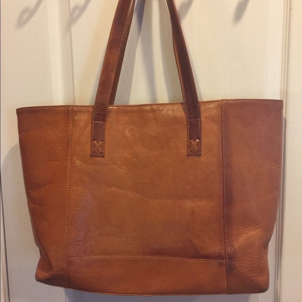 Noonday Large Modern Leather Tote
